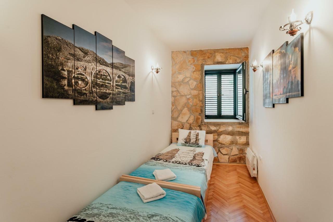 Stone House Herceg Novi Exterior foto